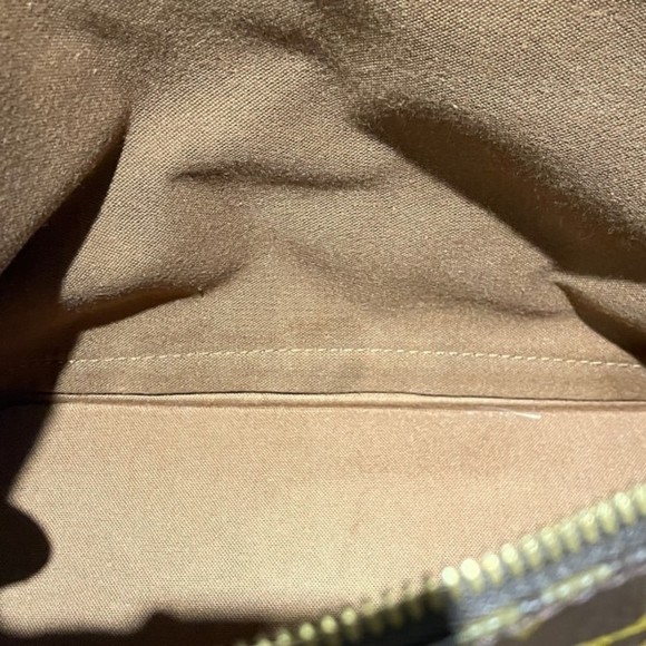 LOUIS VUITTON Brown Monogram Alma Bag - Picture 9 of 9